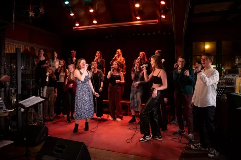 Young Voices beim Auftritt