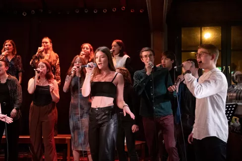 Young Voices beim Auftritt