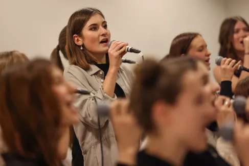 Young Voices beim Auftritt