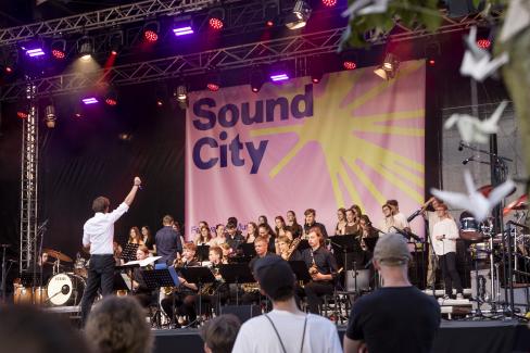 Auftritt der Young Voices beim Sound City Festival 2023