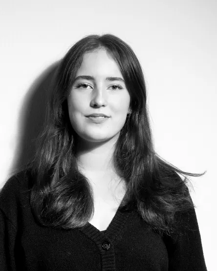 Portrait von Theresa